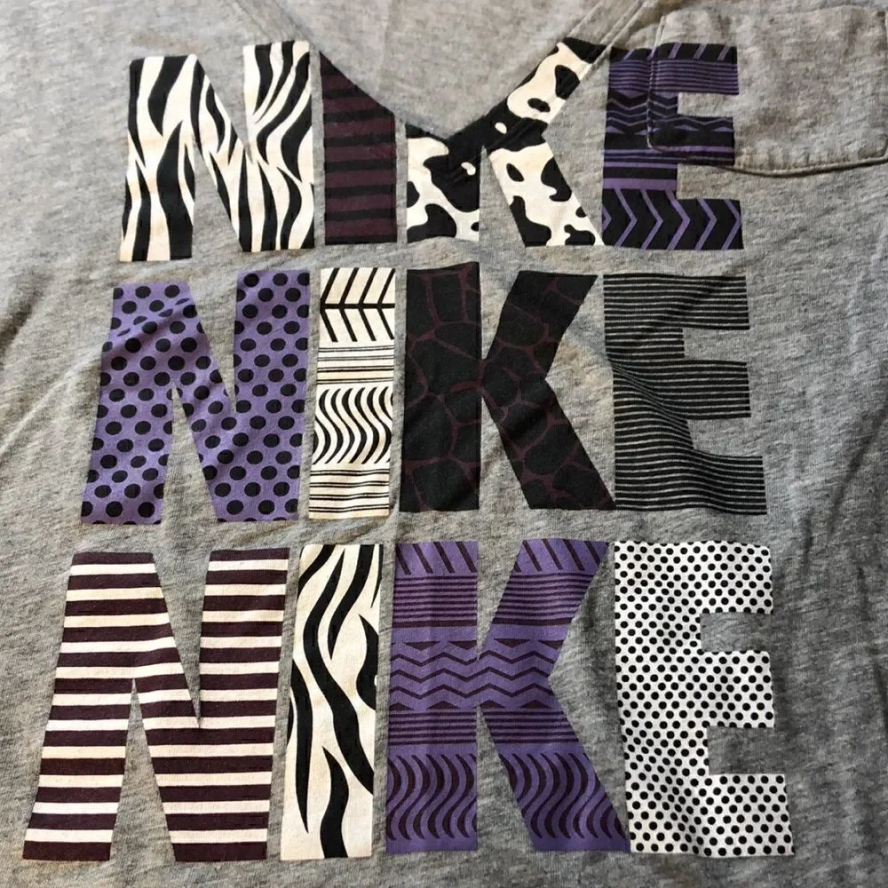 Nike slim fit v-neck graphic tee size medium